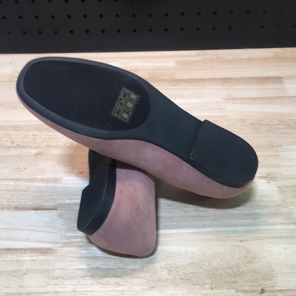 New WB Woman’s Journee Collection Elegant Pink Loafers - Picture 6 of 7